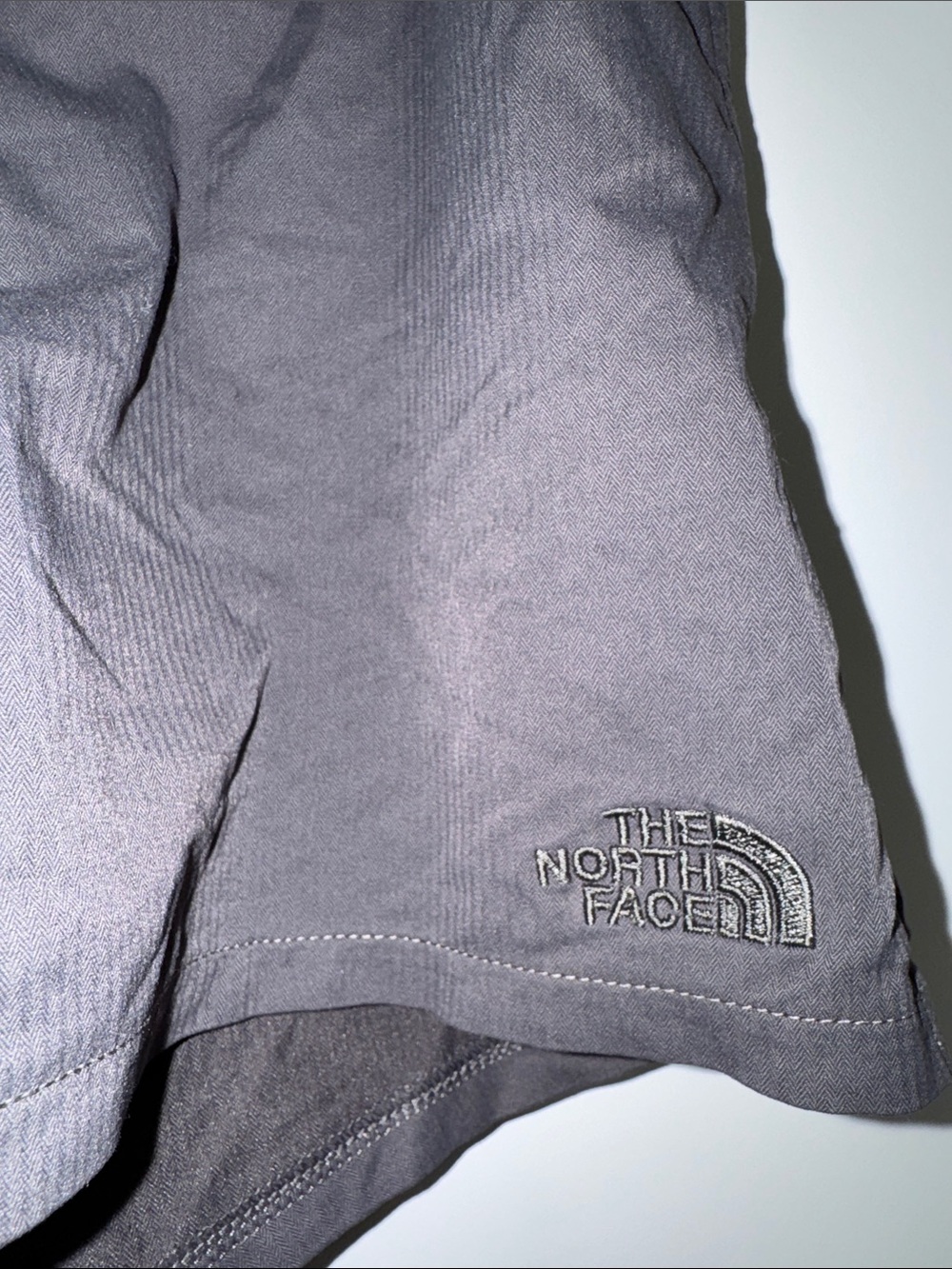 The North Face Charcoal Drawstring Active Shorts Sz XS Lightweight Runner - Picture 2 of 4